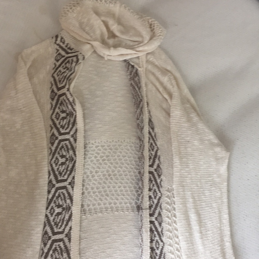 Long sleeved Brown and white sweater